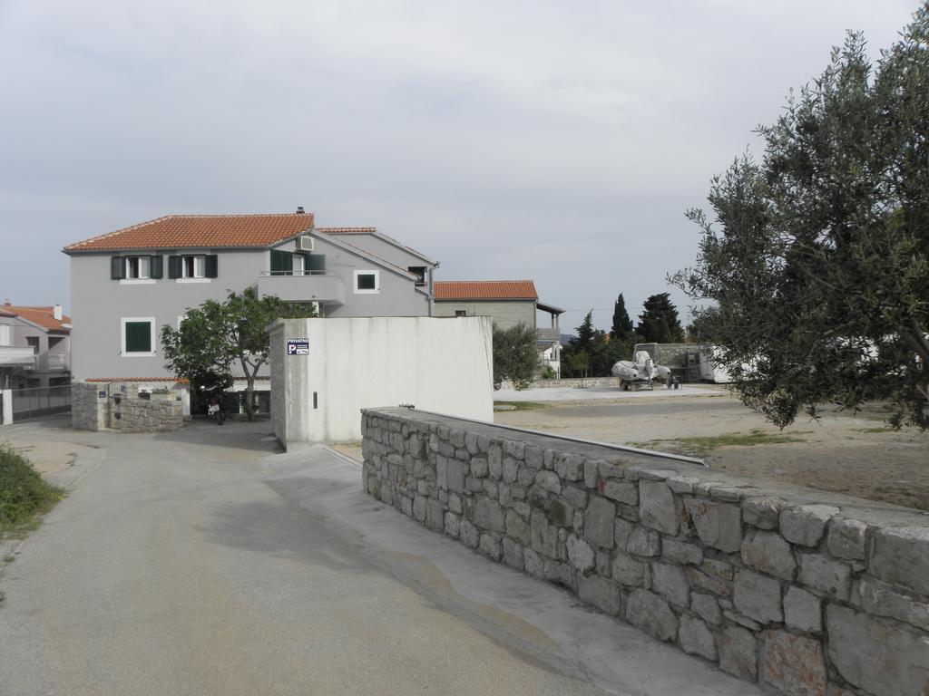 בטינה Apartment Jartic חדר תמונה