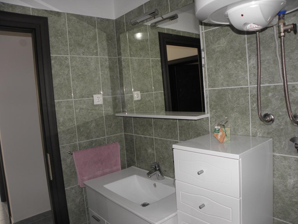 בטינה Apartment Jartic חדר תמונה
